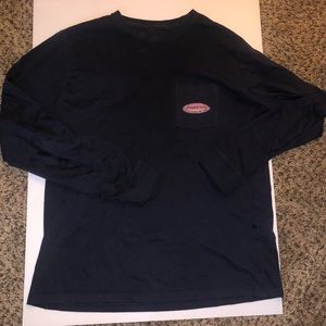 Dark blue vineyard vines shirt